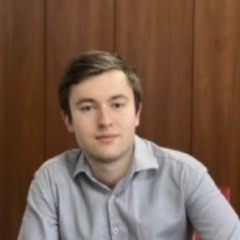 Кулаков Роман